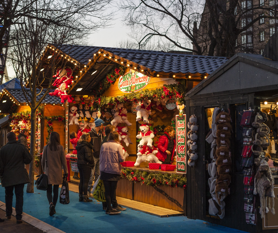 Christmas-Market_CanvaPro_1.png