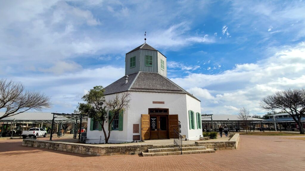 Vereins-Kirche-Museum-Fredericksburg-TX-Photo-Credit-DownshiftingPRO-scaled.jpg