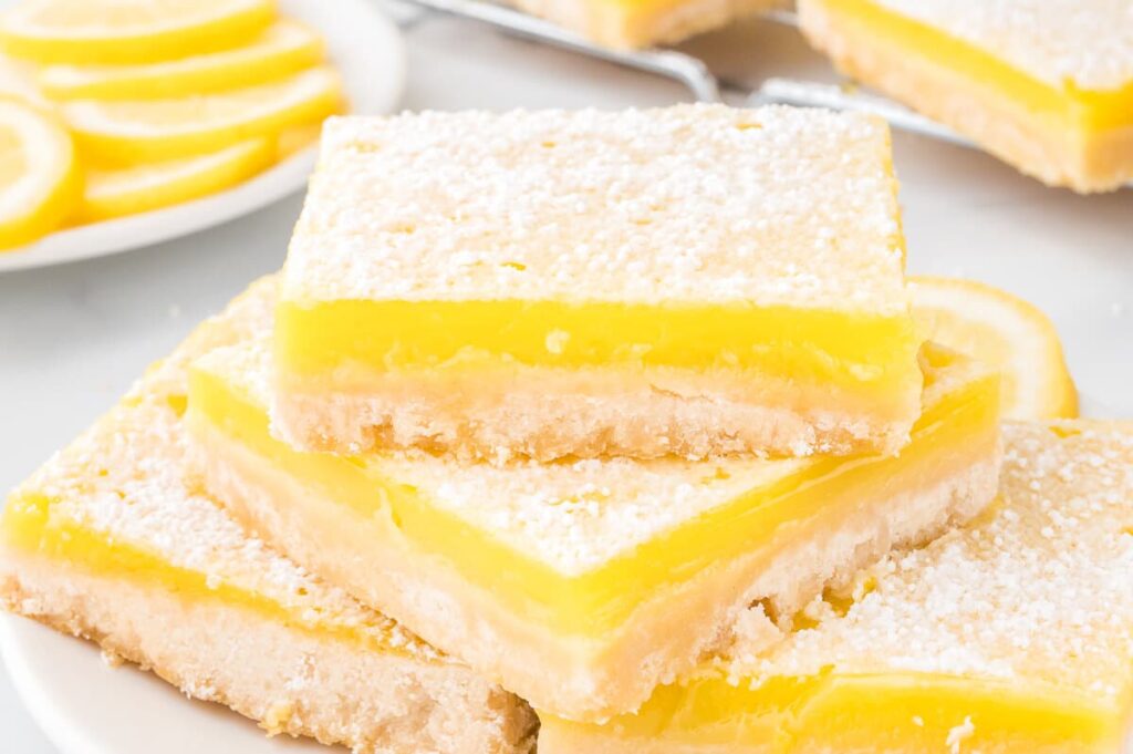 Lemon-BarsLOW-RES-20.jpg