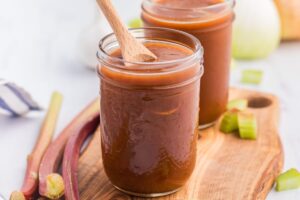 Rhubarb-BBQ-Sauce-LR-14.jpg