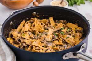 Skillet-Mushroom-Stroganoff-LR-9.jpg