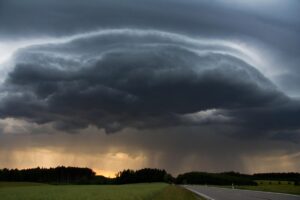 storm-3160015_1280.jpg