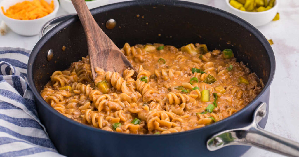 cheeseburger-pasta-skillet-social.jpg