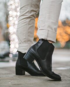 MUJI-black-chelsea-booties.jpg
